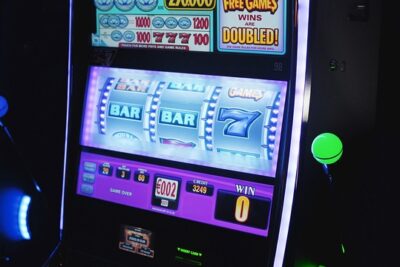 Requisitos para trabajar en casinos y centros de entretenimiento